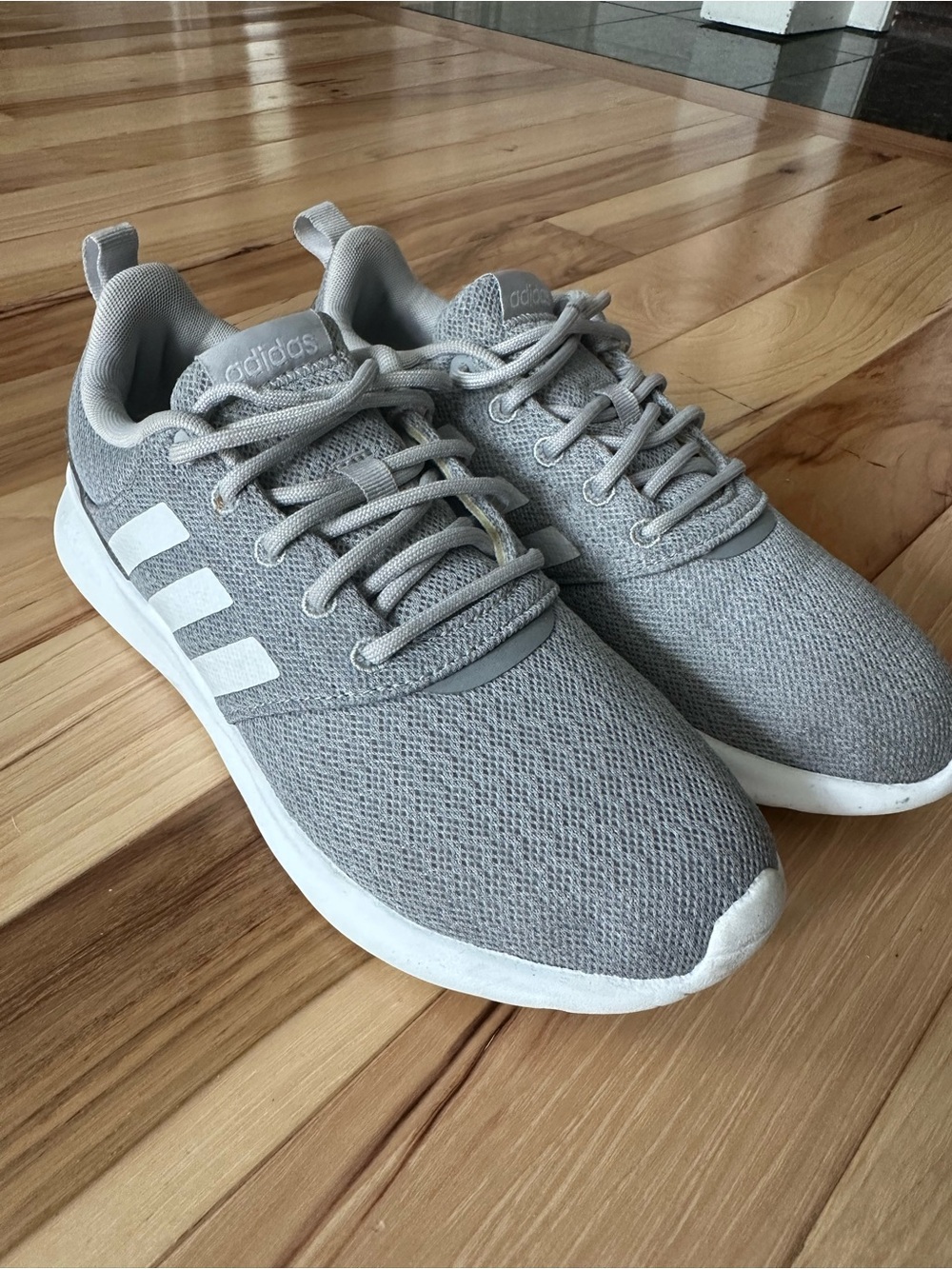 Adidas Cloudfoam Gray Running Sneakers Women’s Size 7